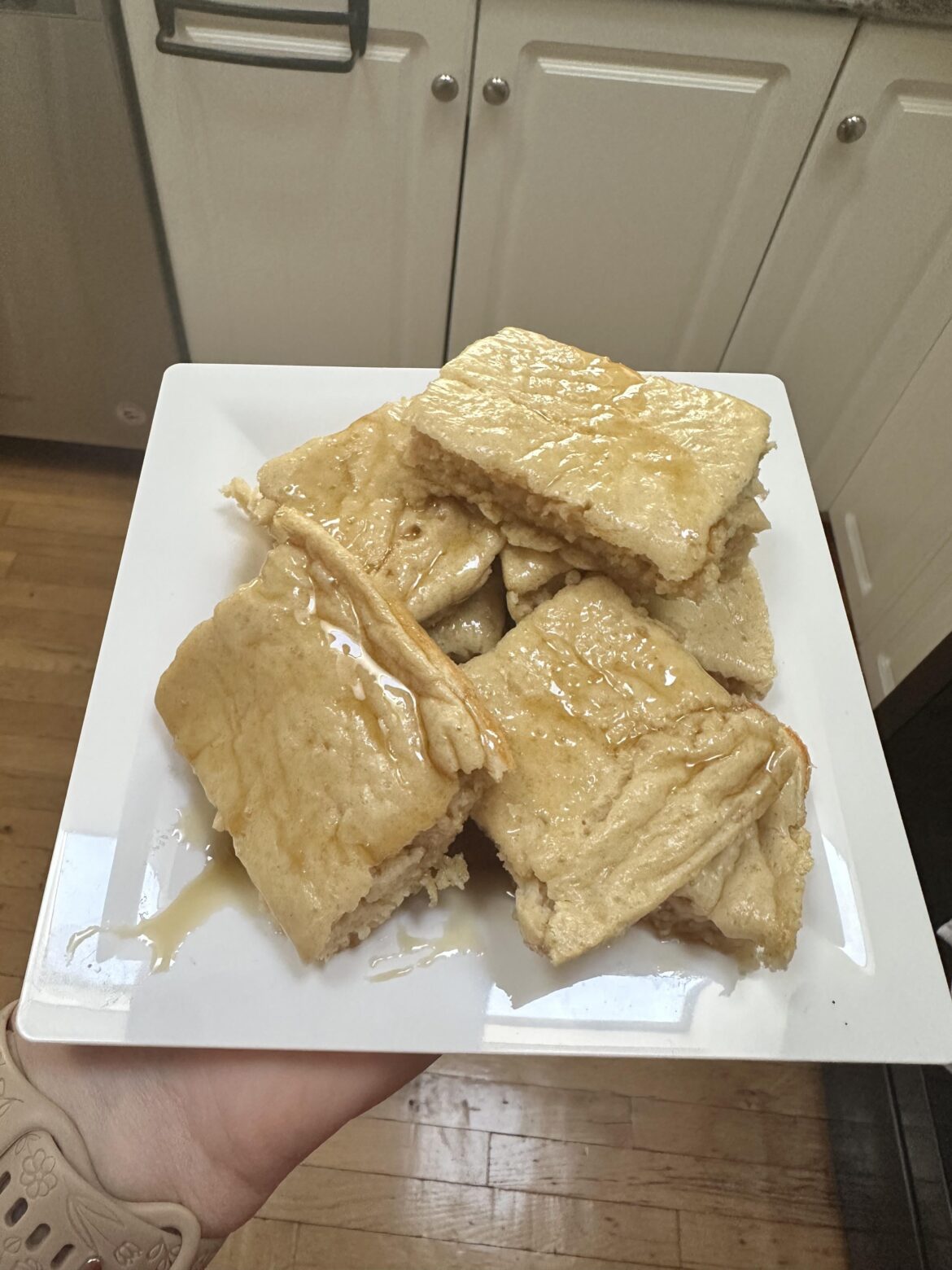 Protein pancakes, 550 calories and 30g protein for the plate! Protein pancakes, 550 calories and 30g protein for the plate!