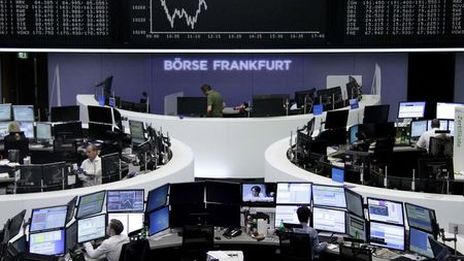 German Stocks Tumble as Trump Threats Tariffs on EU Wine, Alcohol