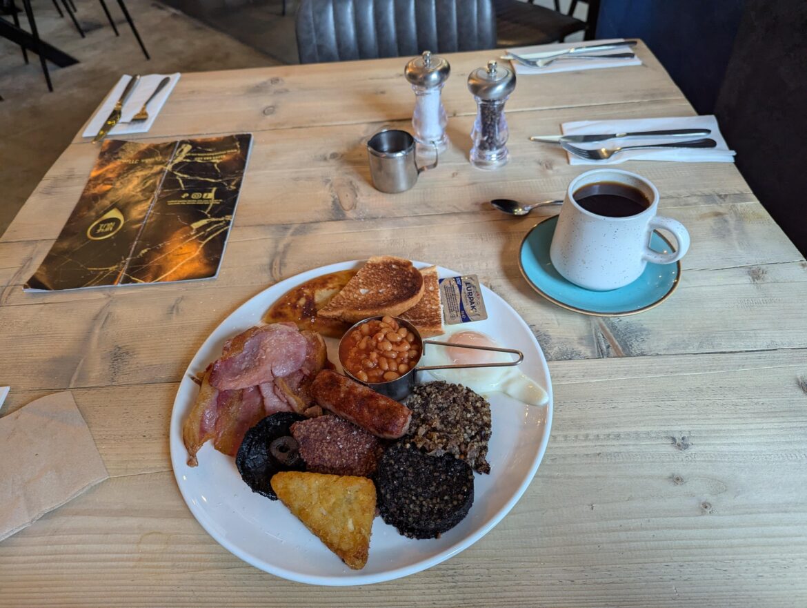 Niche at Irvine beach £15 Inc coffee