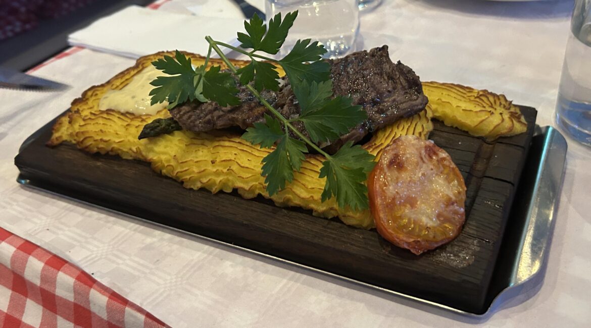 Yes the board had huge splits on it