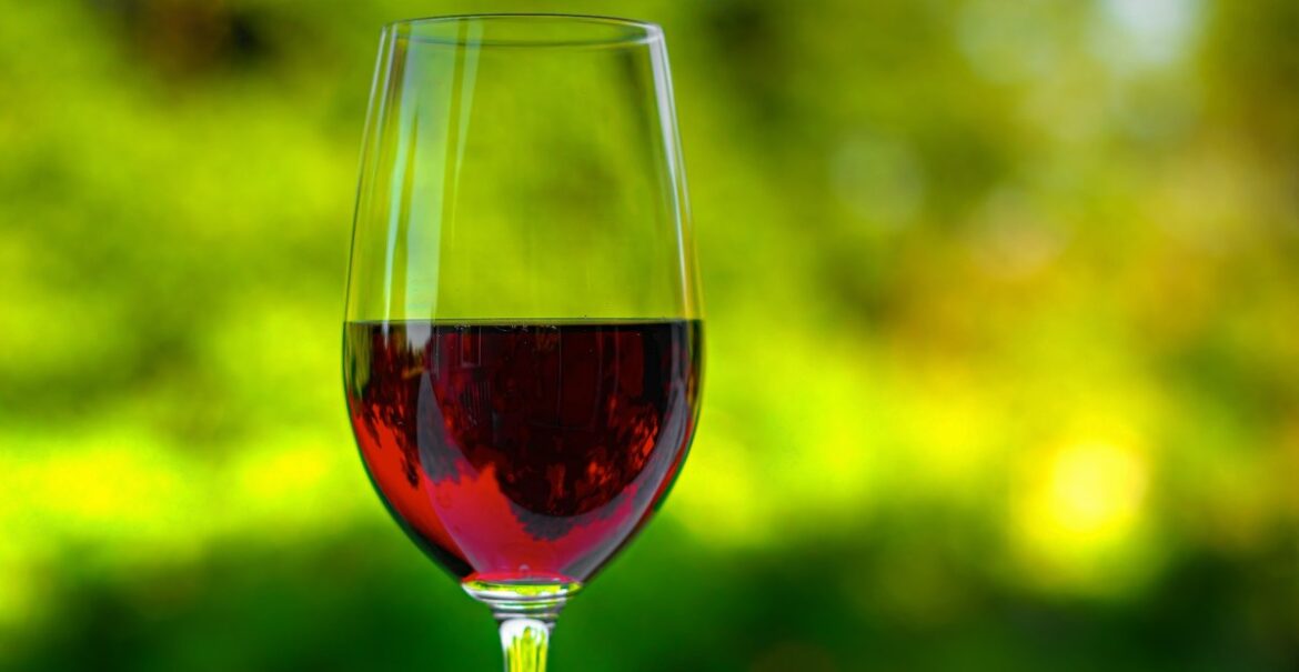 Red wine’s “magic ingredient” resveratrol has no health benefits Red wine’s “magic ingredient” resveratrol has no health benefits