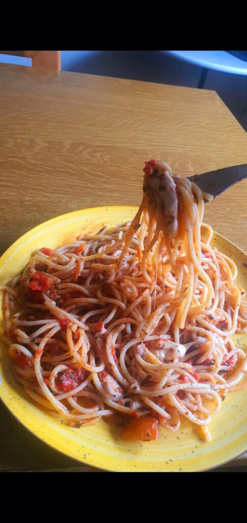 Spaghetti sorrentina style