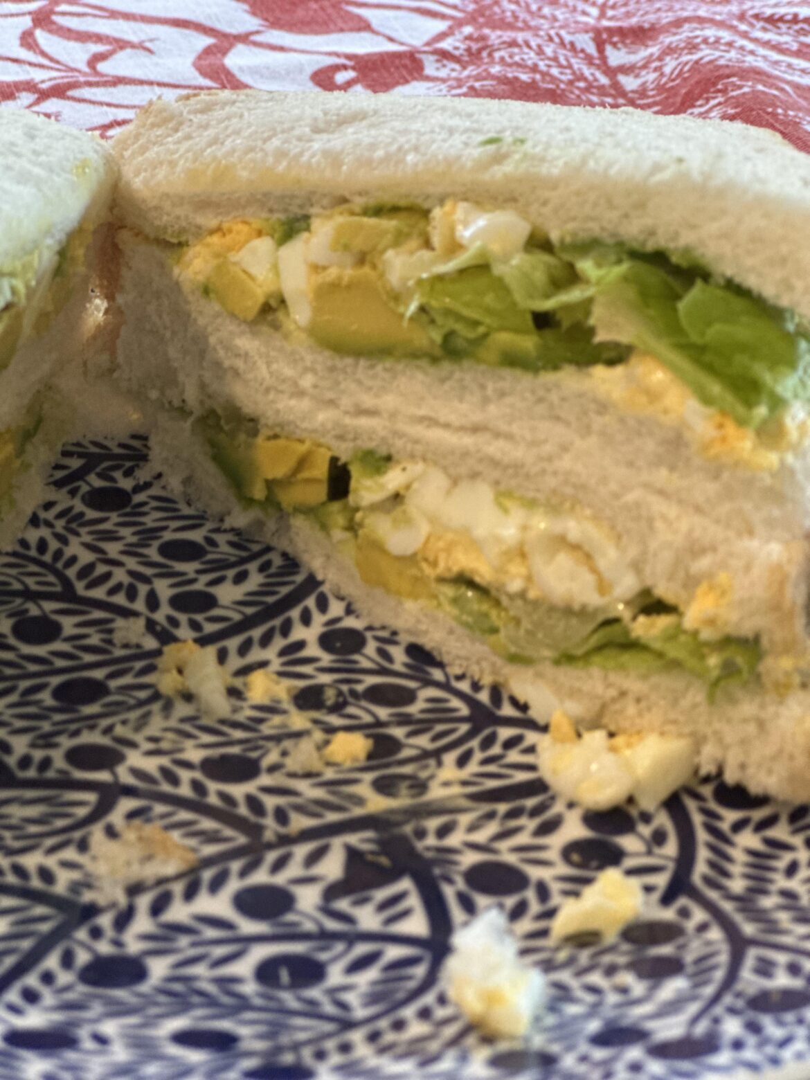 Egg sandwich