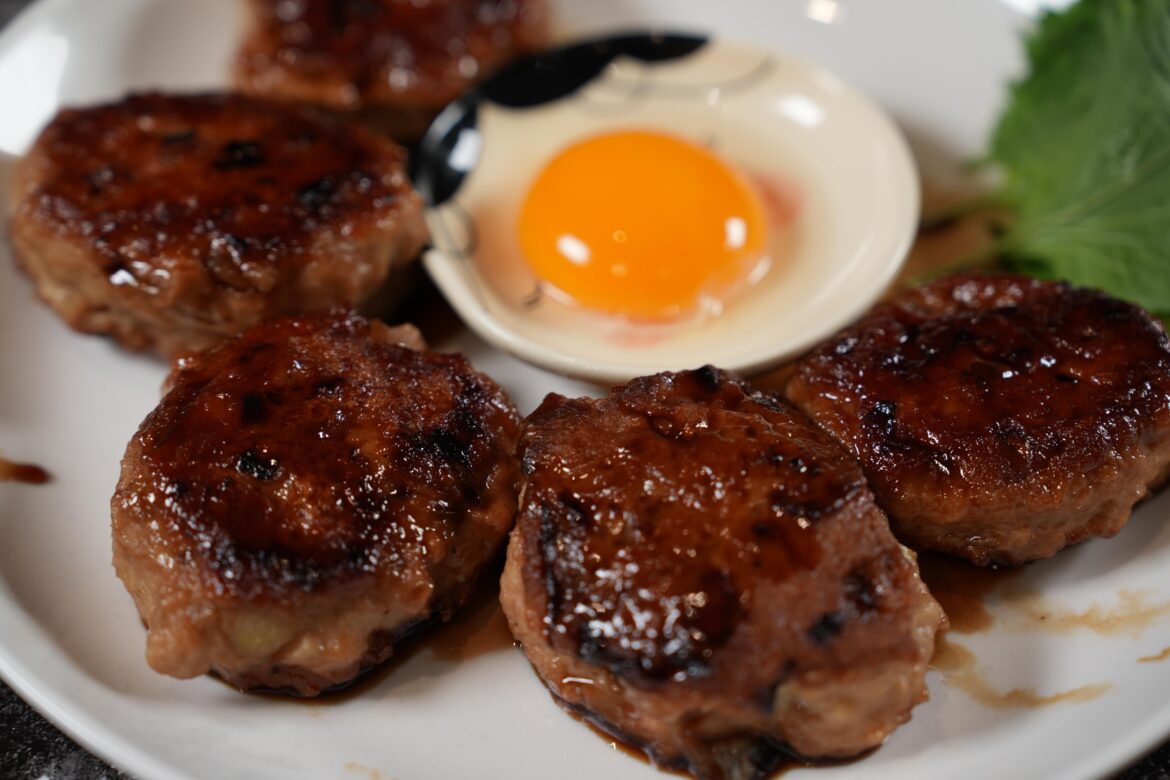 Juicy Tukune (Japanese Chicken Meatballs)