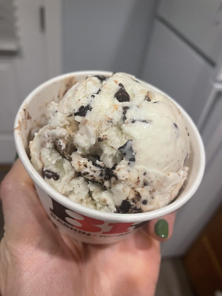 Baskin Robbins Flavor of The Month: Chocolate Chip Cheesecake Baskin Robbins Flavor of The Month: Chocolate Chip Cheesecake