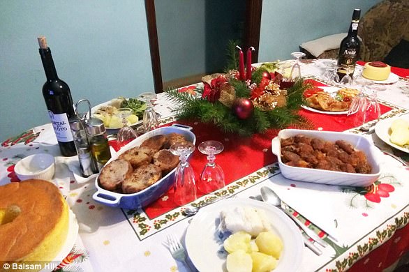 A typical Portuguese Christmas table