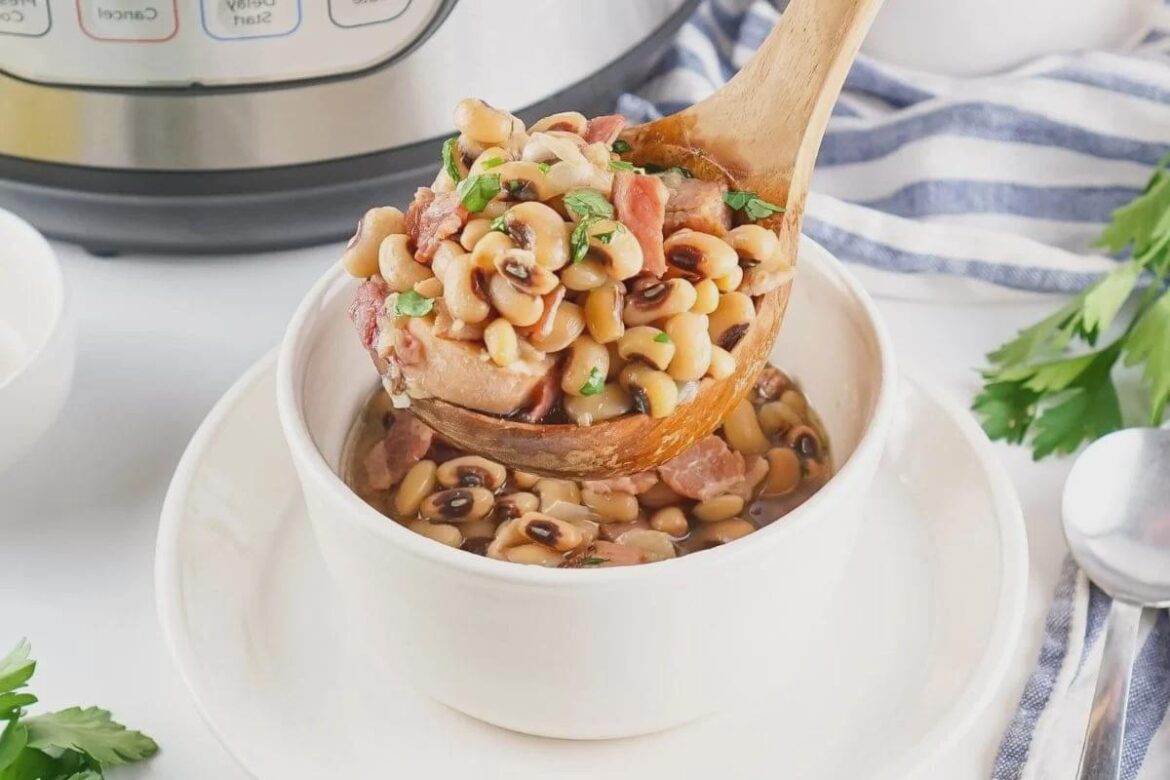 Instant Pot Black Eyed Peas