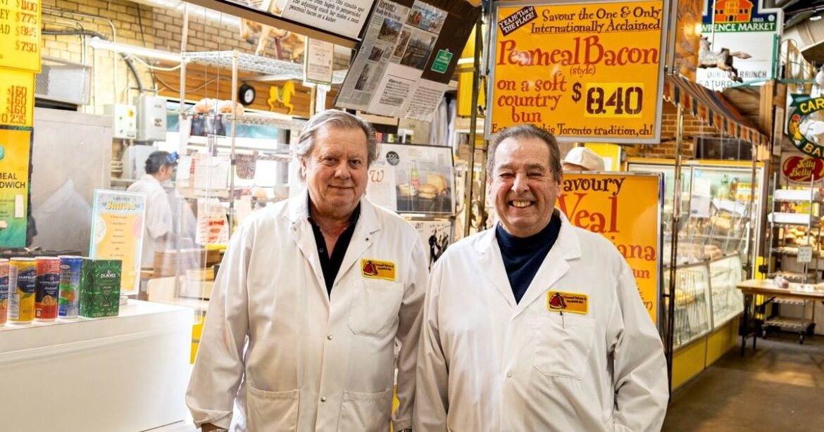 [Carousel Bakery] Legendary bakery that's been open since the'70s put Toronto on the world map
