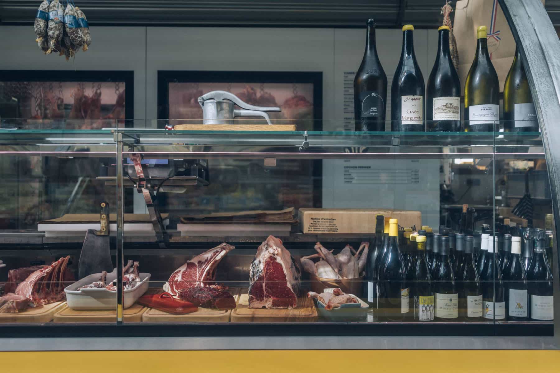 The Butcher of Paris is one of Ochin's go-tos for natural wine, which you'll find at the Marché des Enfants Rouges, in the Marais in Paris. © R. Bassenne