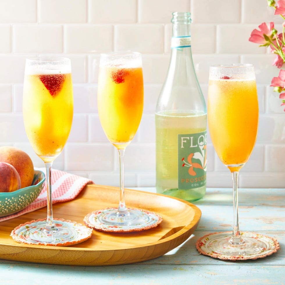 4th of july breakfast peach bellini