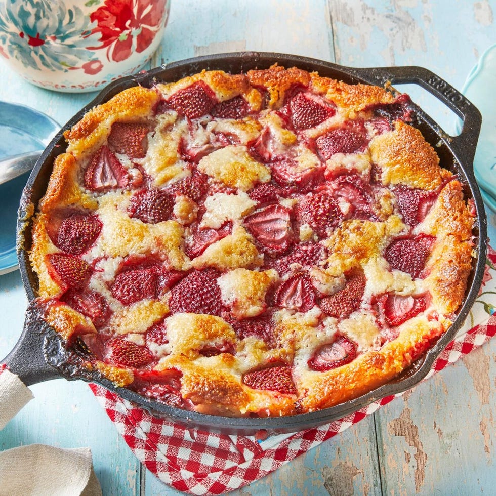 4th of july breakfast strawberry cobbler
