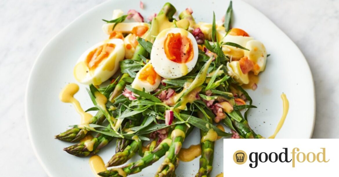 Jamie Oliver’s asparagus, eggs and French dressing Jamie Oliver's asparagus, eggs and French dressing