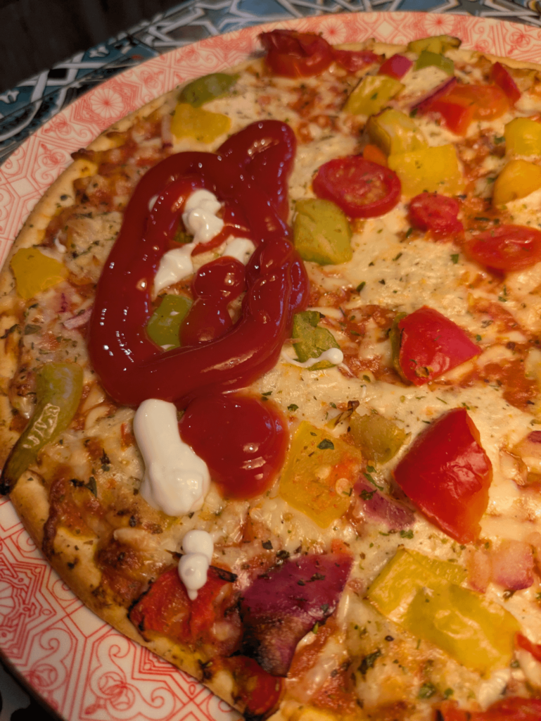 How my mother eats her pizza.