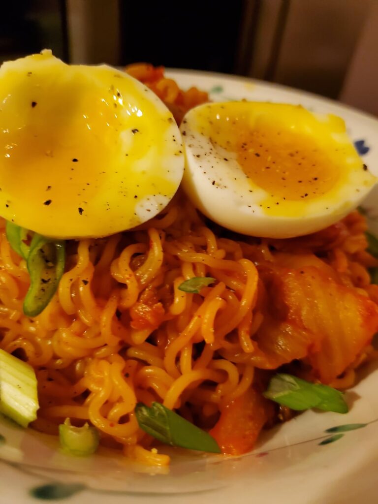 When you just want a little late night snack. Kimchi ramen hits the spot.