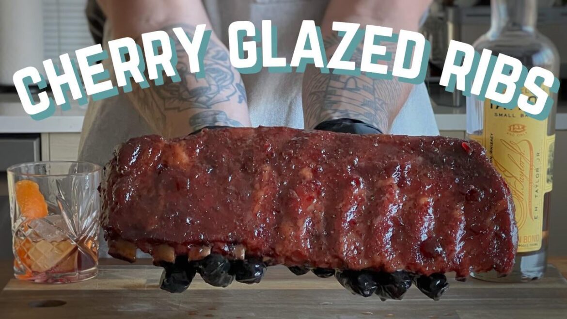 New to this community but starting to do a ton of longer cooks on my 22” Kettle. Video Recipe in Comments! Thanks y’all!