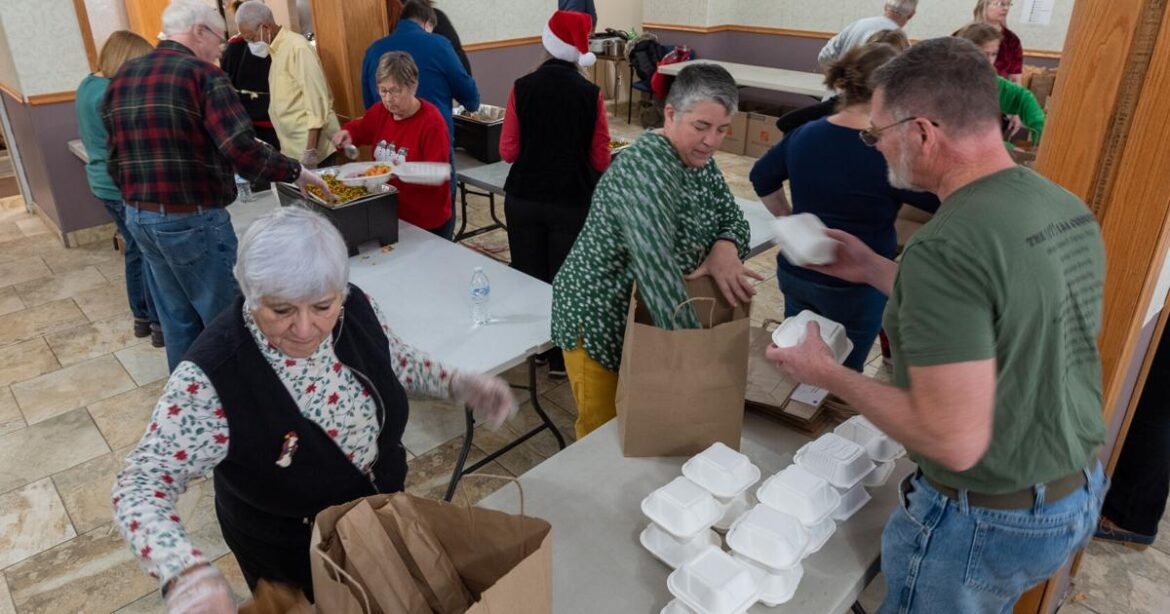 Orders, volunteers sought for Enchanted Mountain Catholic Christmas dinner | News Orders, volunteers sought for Enchanted Mountain Catholic Christmas dinner | News