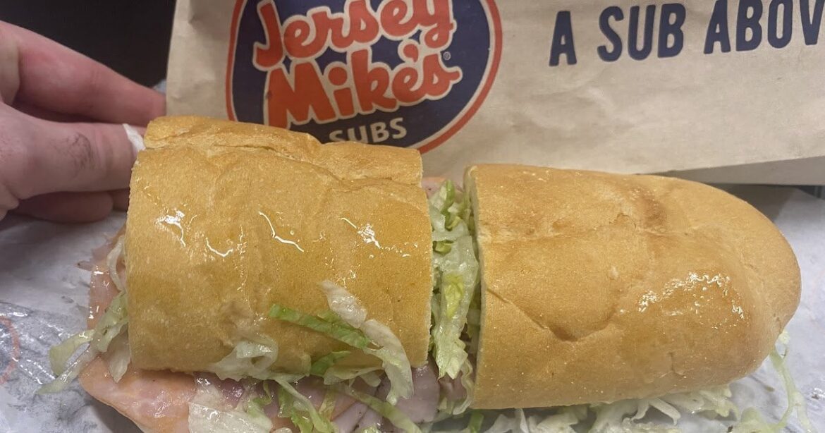 I Tried Jersey Mikes (in Union Station)