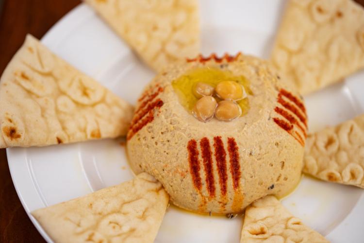 GrandMediterranean hummus pita