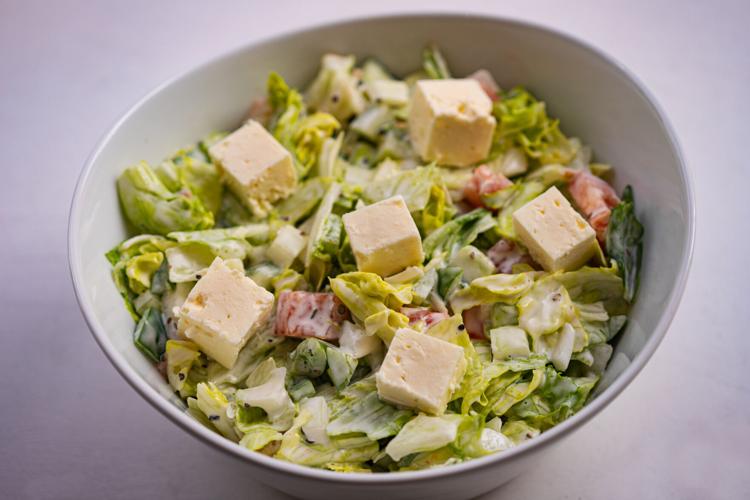 GrandMediterranean mediterranean crunch salad