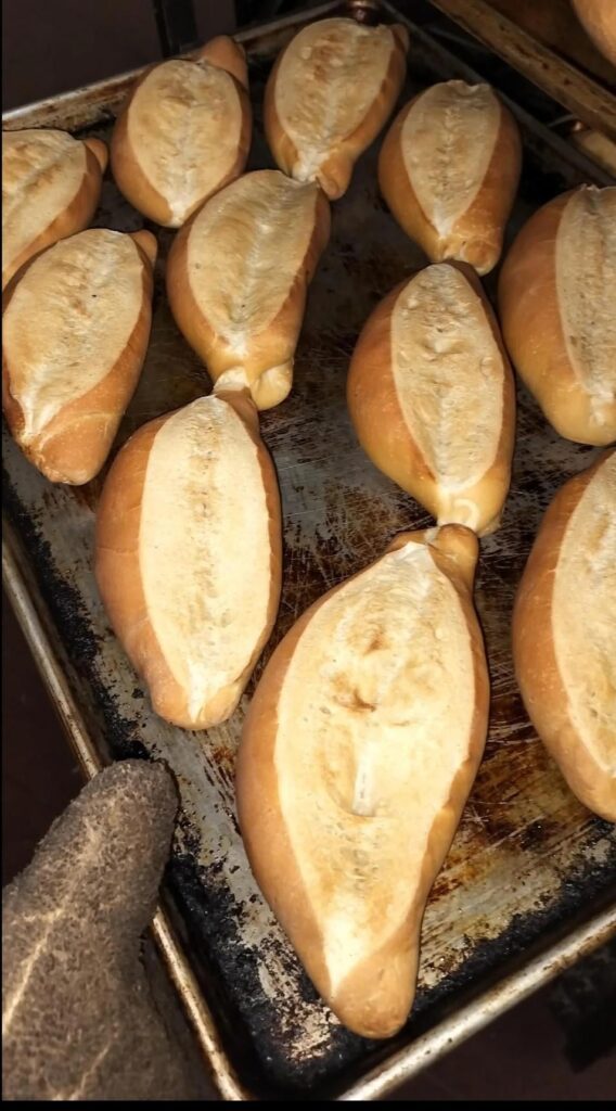 I made Mexican bolillos