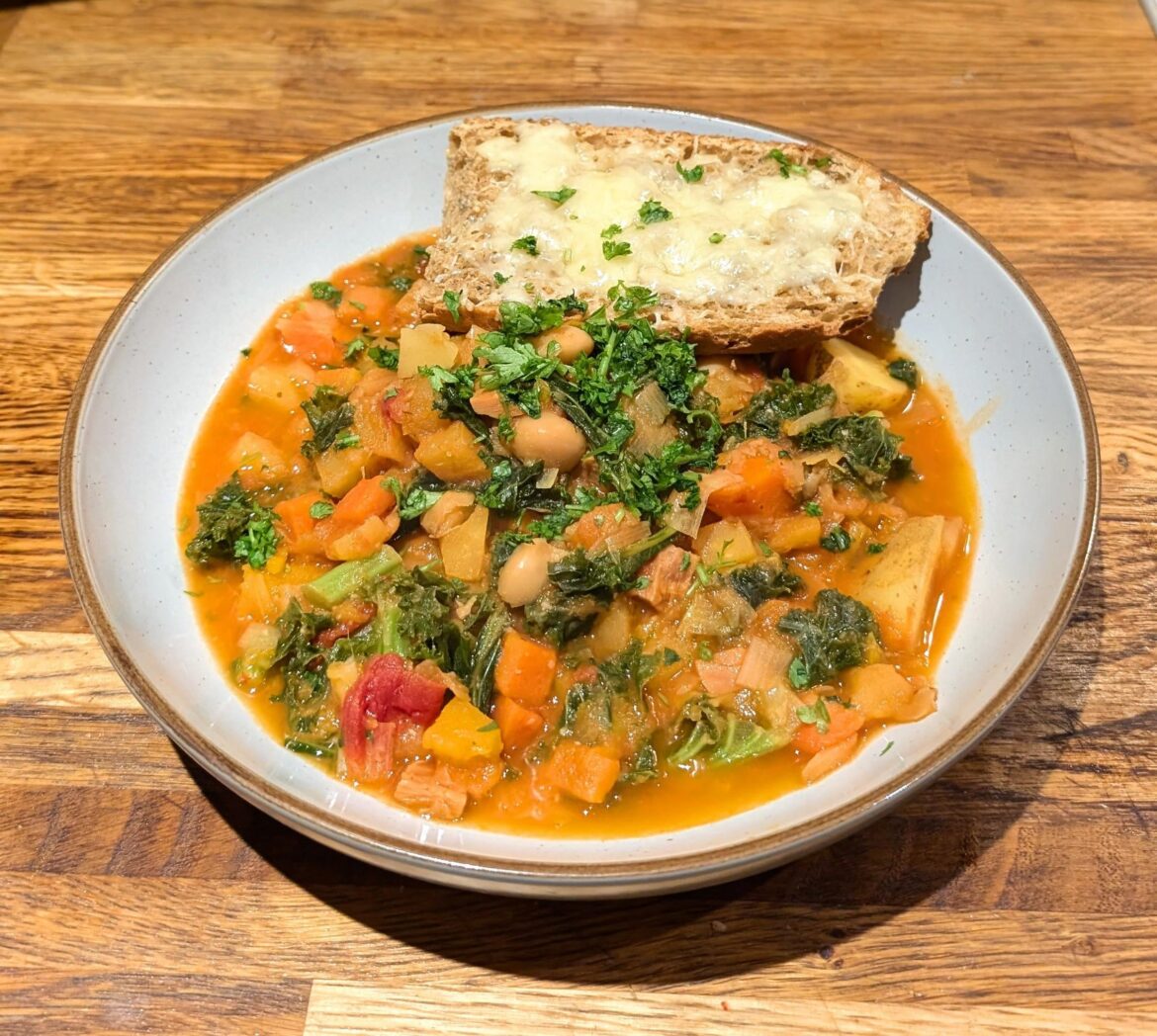 Bacon, butter bean and 8 veg stew with cheese on toast for dipping