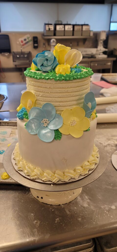 Did a demo cake in class of the wedding cake my mom wants me to make for her.