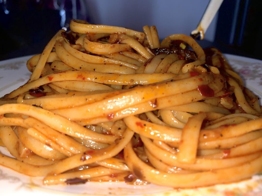 Chilli crisp oil linguine