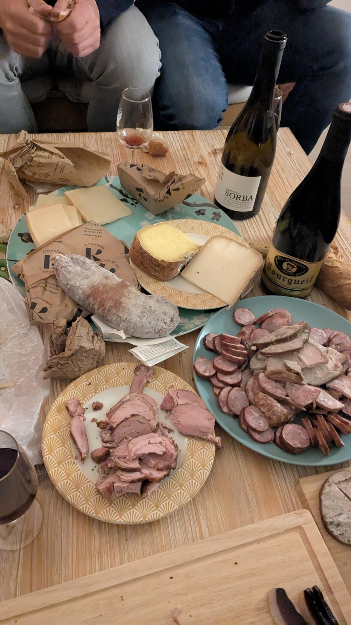 Charcuterie board from Les Tablées du Rheu in France Britanny