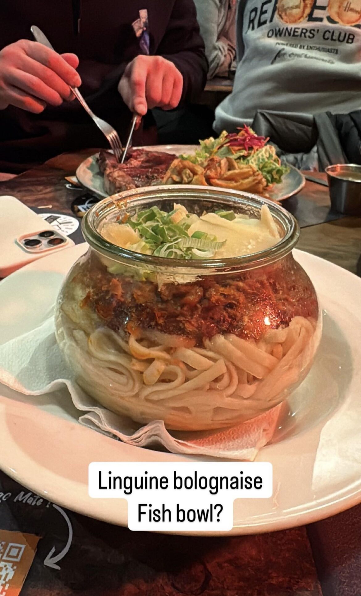 Linguine fishbowl