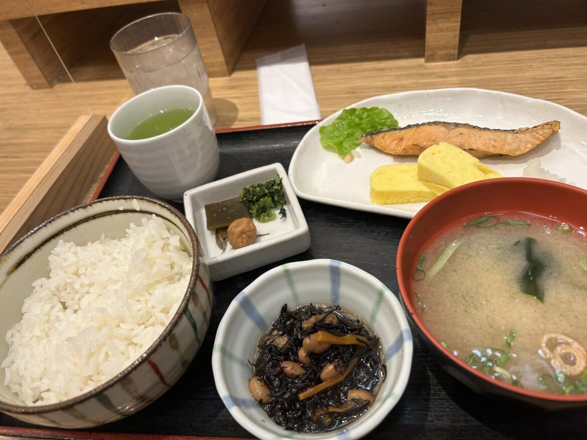 Traditional Japanese breakfast. I can’t start my day without rice.