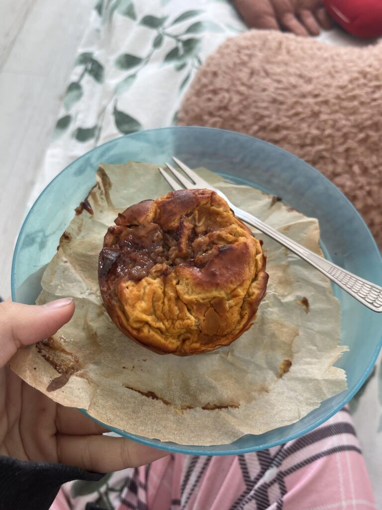 170 cal breakfast protein muffins!