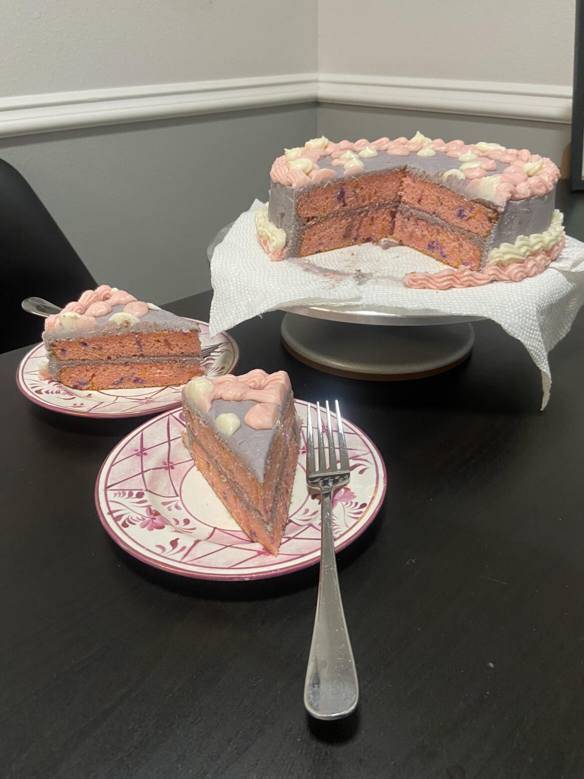 Help - Tips for whipped cream frosting please!