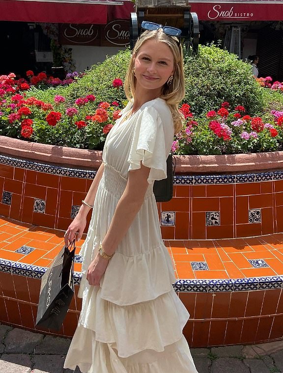 The doctor initially downplayed her symptoms, including blood in her urine, and asked repeatedly if Eve was sure she was not on her period at the moment