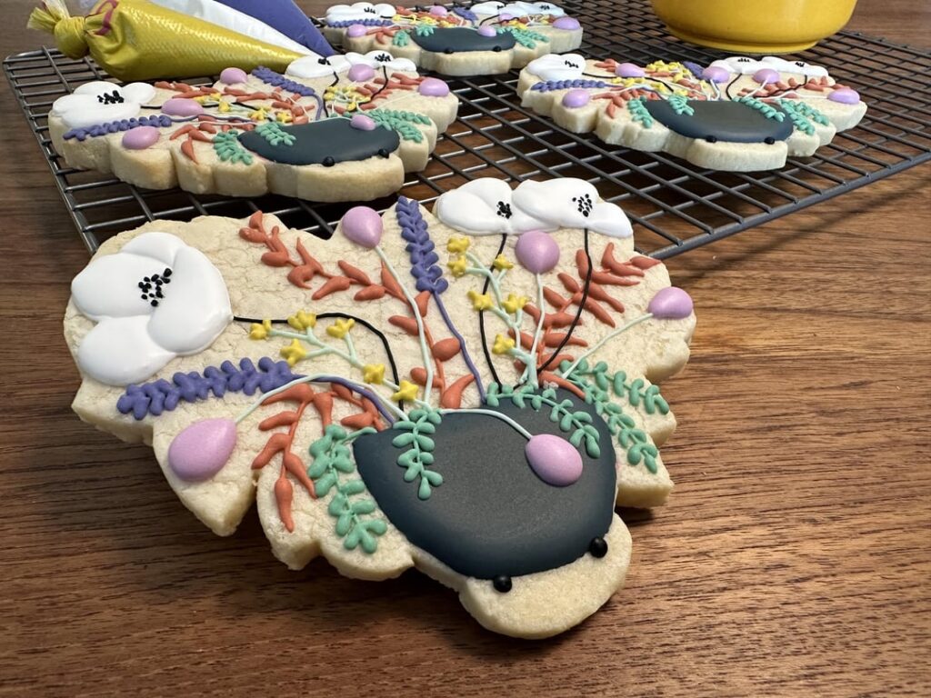 Photo dump from the floral set video I posted previously. I hope you like them :)