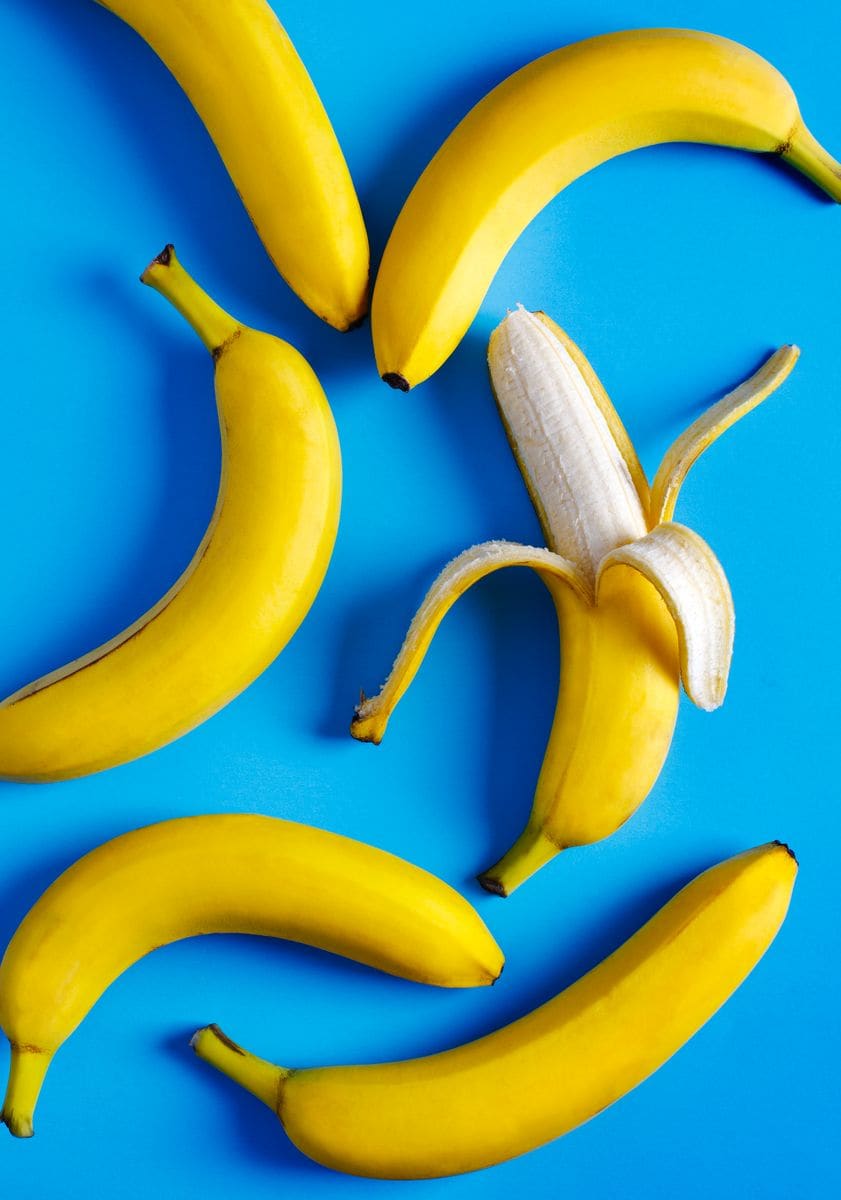 Bananas (420 mg per medium banana)