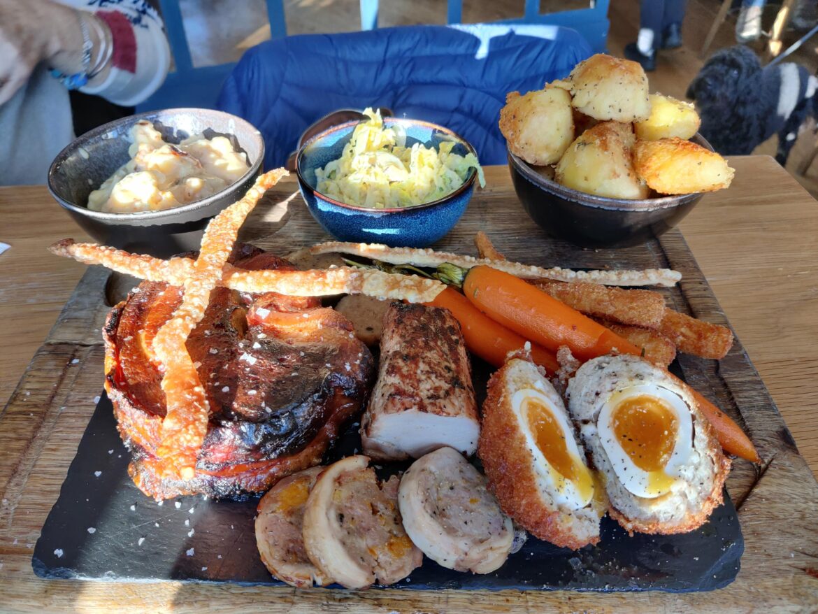 Roast Pork sharing platter for 3 Roast Pork sharing platter for 3
