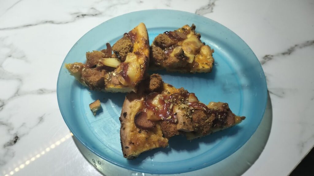 Is this counted? This is supposed to be a Taiwan chicken pizza.
