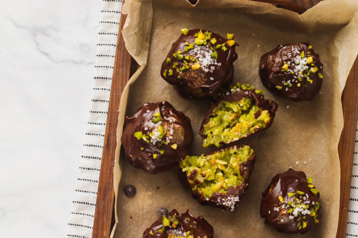 Pistachio Chocolate Bonbons