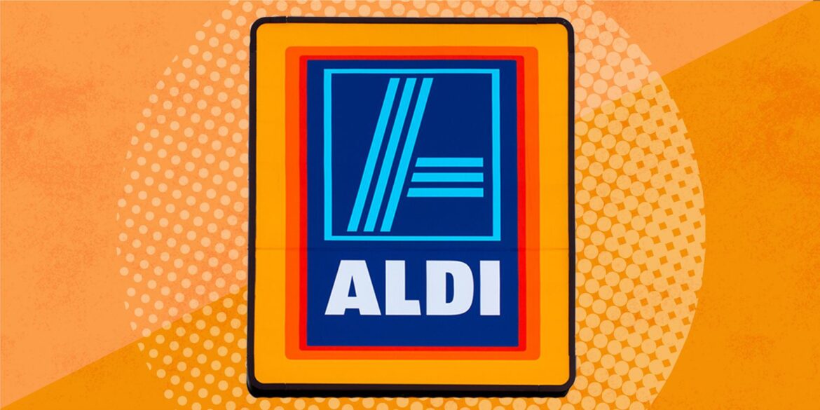 The 7 Best Salad Dressings to Buy at Aldi, According to Customers The 7 Best Salad Dressings to Buy at Aldi, According to Customers