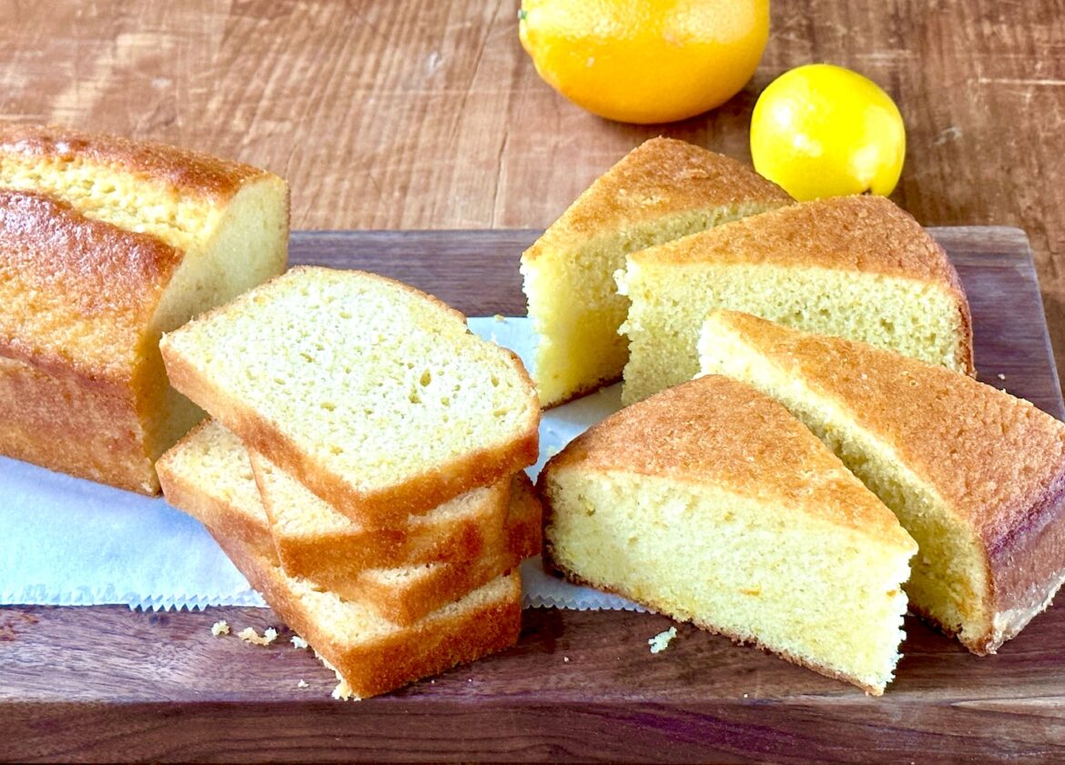 In a smart, charming new book on French cakes, you’ll find all your favorites and more Gateau au Yaourt (Yogurt Cake) on the left with Gateau a l’Huile d’Olive (Olive Oil Cake).