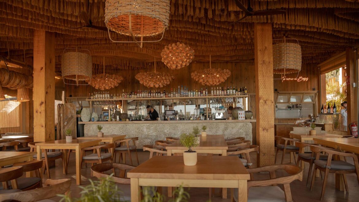 Beso Beach: the perfect fusion of Basque and Mediterranean cuisine in an idyllic setting Beso Beach: the perfect fusion of Basque and Mediterranean cuisine in an idyllic setting