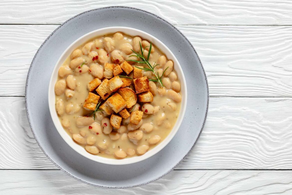 6 of the Best Beans to Eat, According to Nutritionists 6 of the Best Beans to Eat, According to Nutritionists