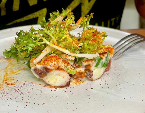 Michelin-starred chef Philip Pretty's highly anticipated second Long Beach restaurant Olive & Rose opened its doors this month. (Photo by Kristin Riesgo)