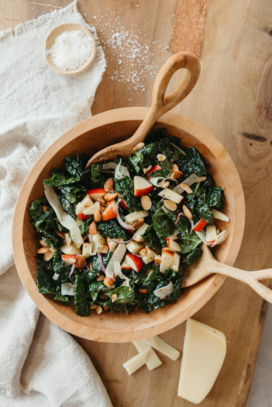 Mediterranean Kale Salad