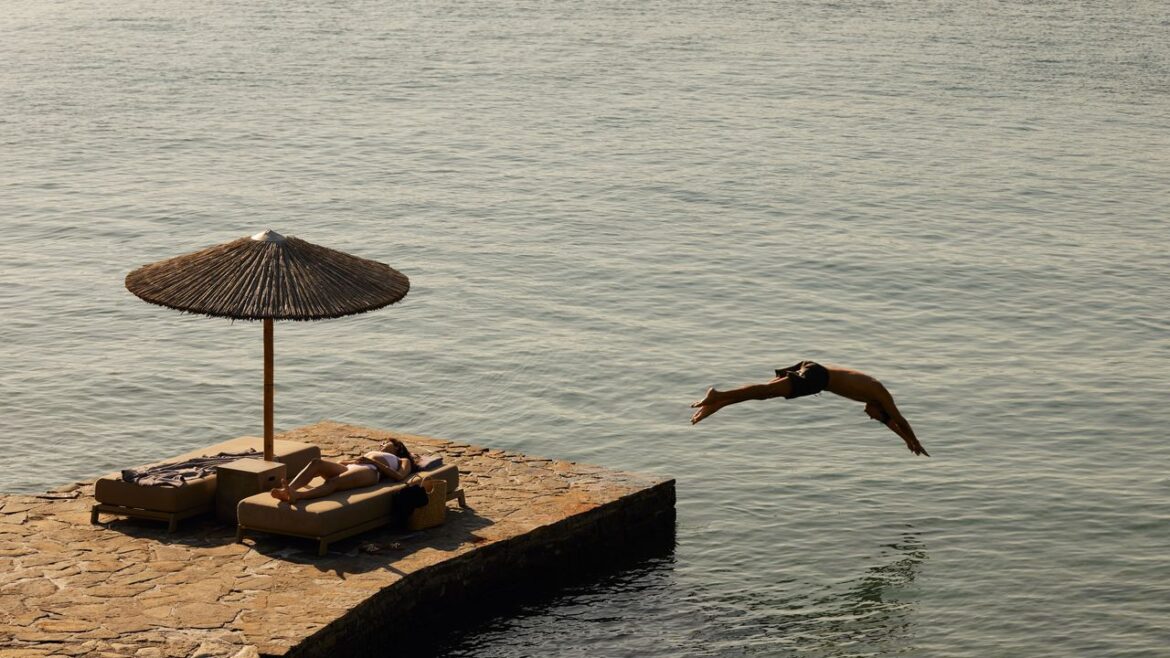 Condé Nast Traveler