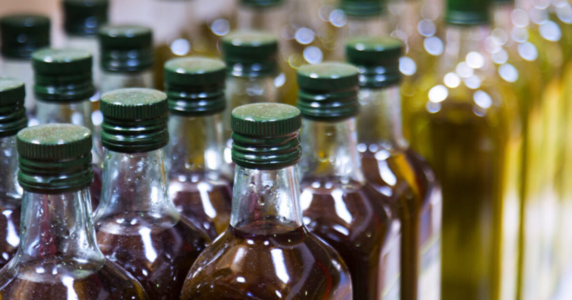 Global 2024/25 olive oil production hits record high of 3.5M tonnes World’s largest olive oil bottler reports €54.5M loss for 2024