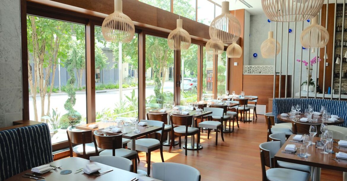 Take a Walk Around Ouzo Bay and Loch Bar, River Oaks’s New Seafood-Obsessed Hotspots Take a Walk Around Ouzo Bay and Loch Bar, River Oaks’s New Seafood-Obsessed Hotspots