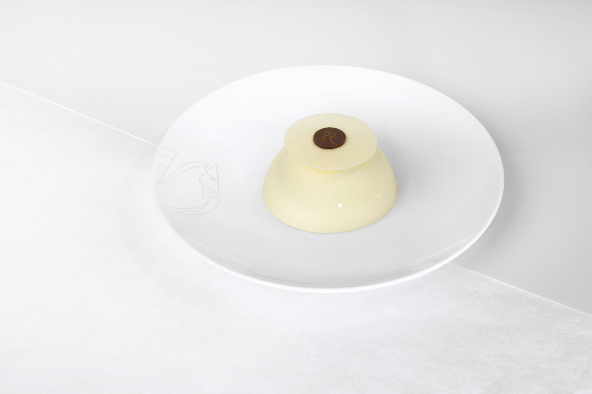 P. Rigollot La Première Pastry on a white plate. Image: Air France