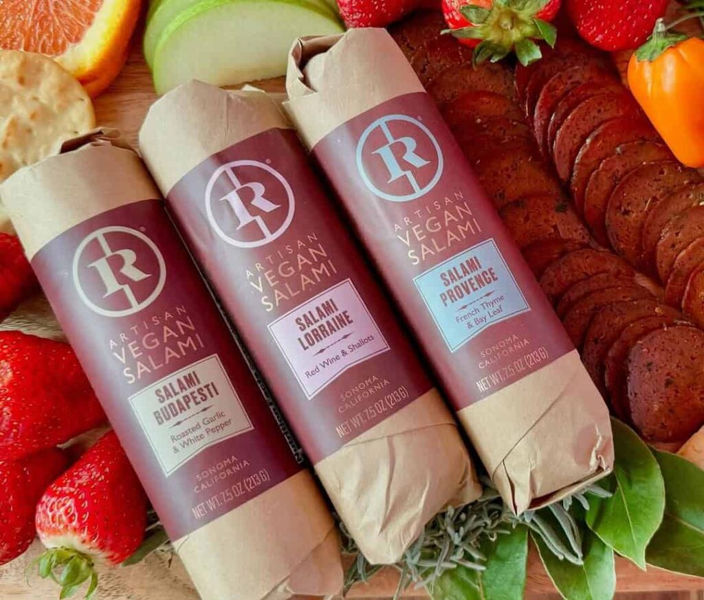 Renegade Foods Adds French-Hungarian Flavors to Gourmet Vegan Salami Line – vegconomist Renegade Foods Hungarian salami