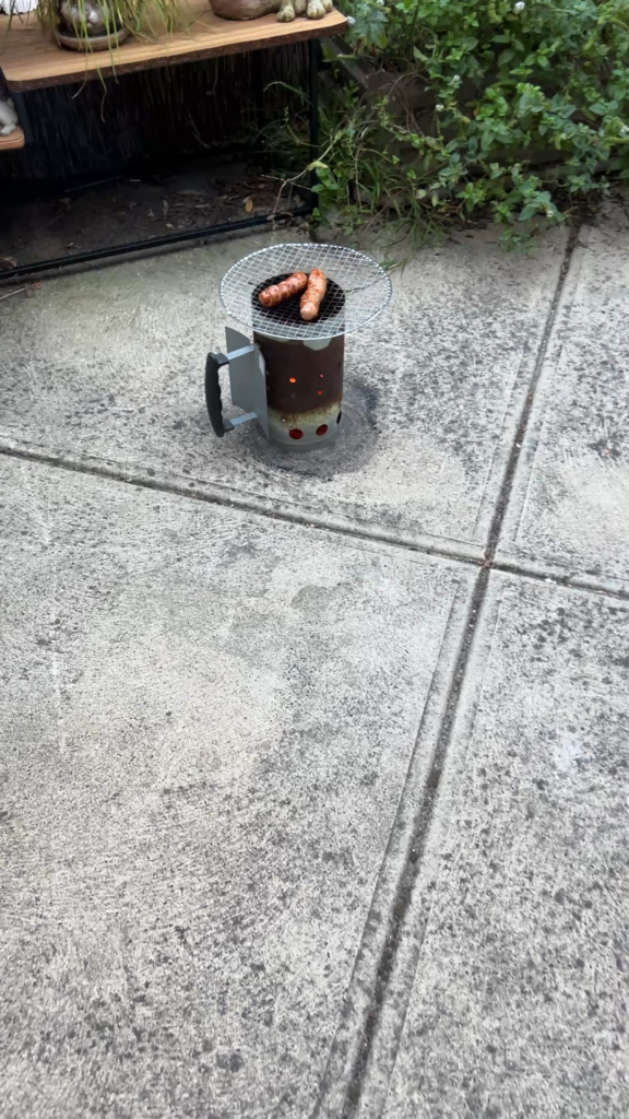 Sometimes doing it ghetto style hits different 😎